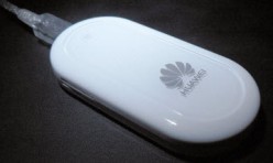 Внешний вид 3G USB модема Huawei E220